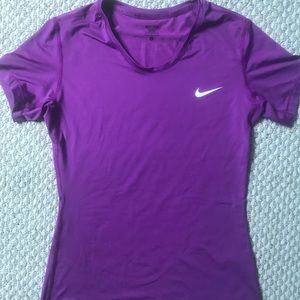 Women’s Large (form fitting) Nike workout shirt